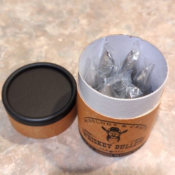 NIB Stainless Steel Bullet Stones Gift Set with Revolver Freezer Base - Picture 7 of 8